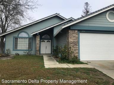 Main picture of 3743 Pine Hollow Way