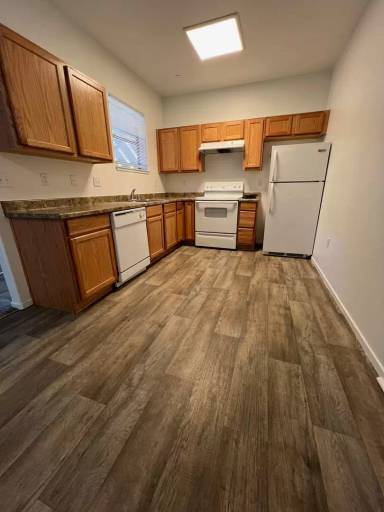 Main picture of 400 Willow Way