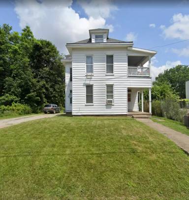 Main picture of 44 Glessner Ave