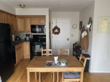 Main picture of 660 East Ave