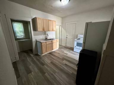 Main picture of 1713 51st Pl