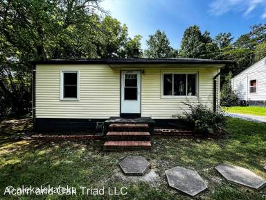 Main picture of 4106 Peterson Ave