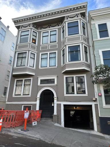 Main picture of 517 Greenwich St