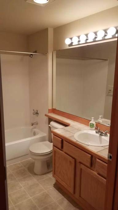 Main picture of Camlyn Condominiums