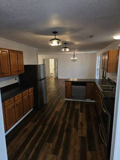Main picture of 360 County Road 343