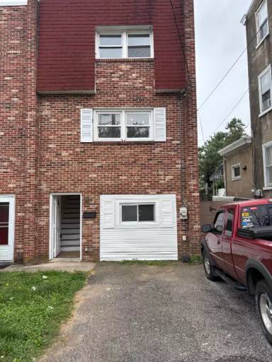 Main picture of 828 George St