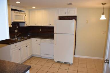 Main picture of 203 La Fontenay Ct