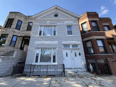 Main picture of 3036 S Union Ave