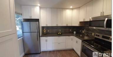 Main picture of 954 Kiely Blvd