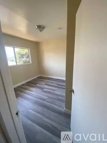 Main picture of 6833 11th Ave