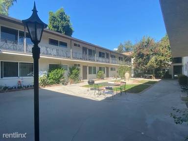 Main picture of 4961 Coldwater Canyon Ave