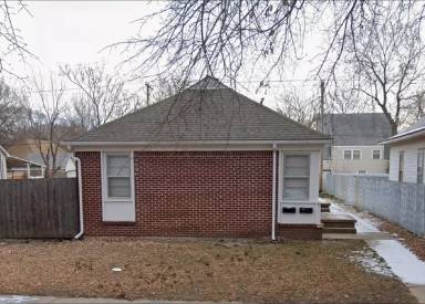 Main picture of 1038 S Laura Ave