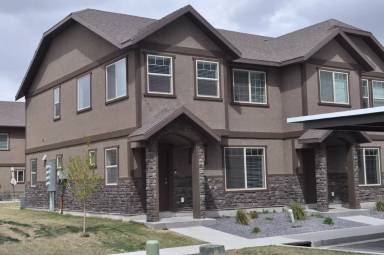 Main picture of 446 W 1460 N