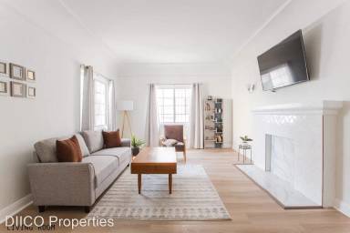 Main picture of 203 S Arnaz Dr