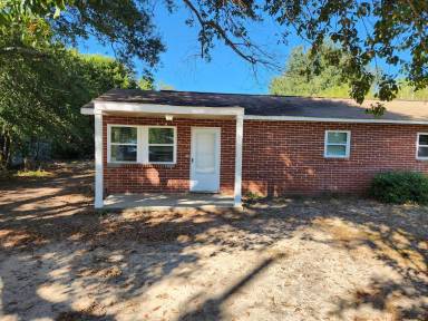 Main picture of 103 Virginia Dare Dr