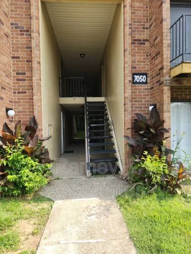 Main picture of 7050 Wildwood Cir