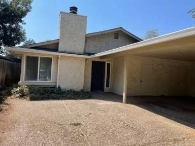 Main picture of 1041 Greenwich Dr