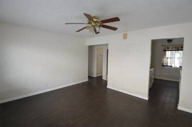Main picture of 7547 Perry Rd