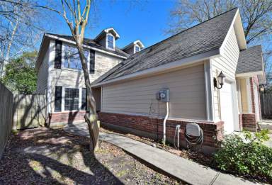 Main picture of 504 Texas St