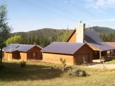 Main picture of Forest Lakes Dr Home