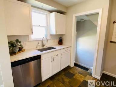 Main picture of 1413 Mohawk Ave