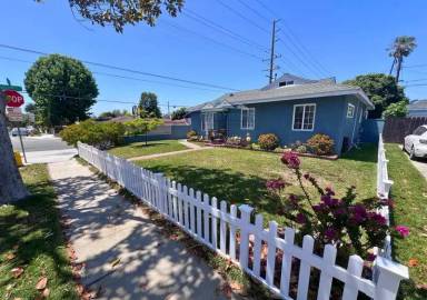 Main picture of 2701 184th St