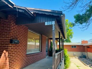 Main picture of 930 36th St
