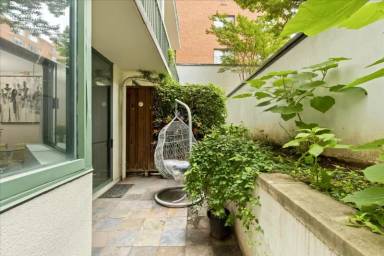 Main picture of 955 26th St NW
