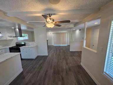 Main picture of 2868 El Rio Cir
