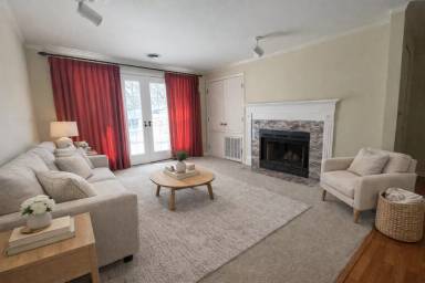 Main picture of Harbor House Condominiums