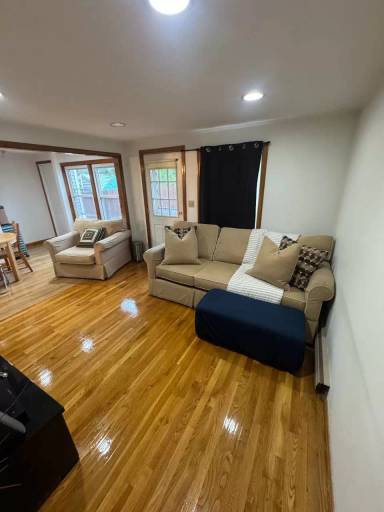 Main picture of 6 James Way