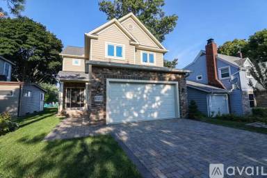 Main picture of 1022 Beachview Rd