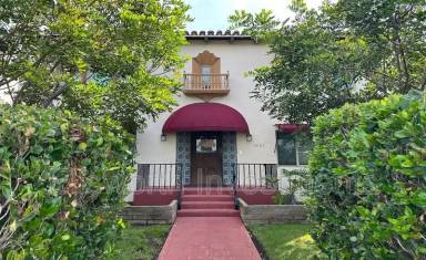 Main picture of 3521 Park Blvd