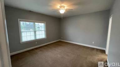 Main picture of 121 Macallister Way