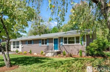 Main picture of 1111 Cherokee Dr