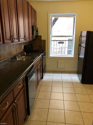 Main picture of 729 Avenue A Apartments