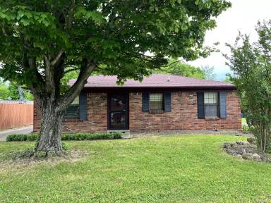 Main picture of 5807 Larkgrove Dr