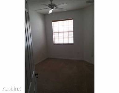 Main picture of 110 Stone Harbor Way