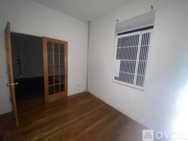 Main picture of 45 Tiemann Place