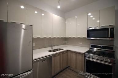 Main picture of 932 W Dakin St