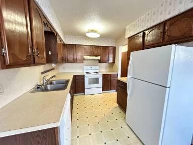 Main picture of 1424 10th Ave SE