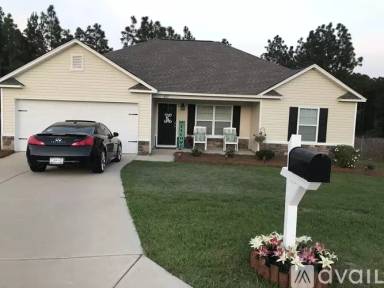 Main picture of 627 Golden Edge Ln