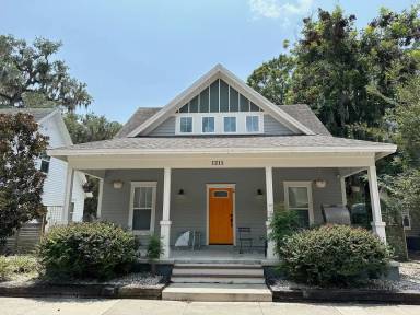 Main picture of 1211 NW 7th Ave