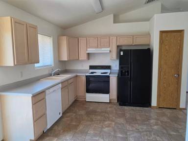 Main picture of 2302 South Dr