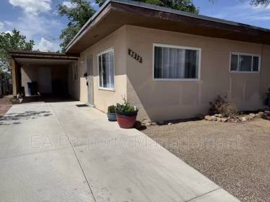 Main picture of 8013 Constitution Ave NE