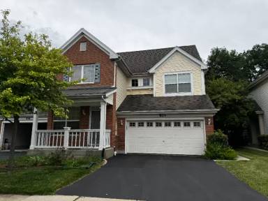 Main picture of 824 Linden Cir
