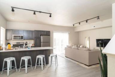 Main picture of Pinnacle Villages