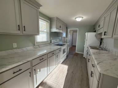 Main picture of 1780 Pony Farm Rd