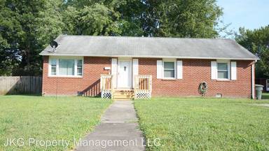 Main picture of 104 Campbell Ln
