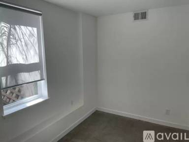 Main picture of 1511 Lyon St